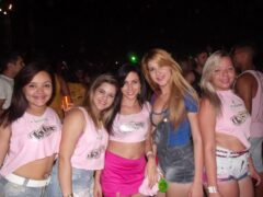 Oktober 10 Anos